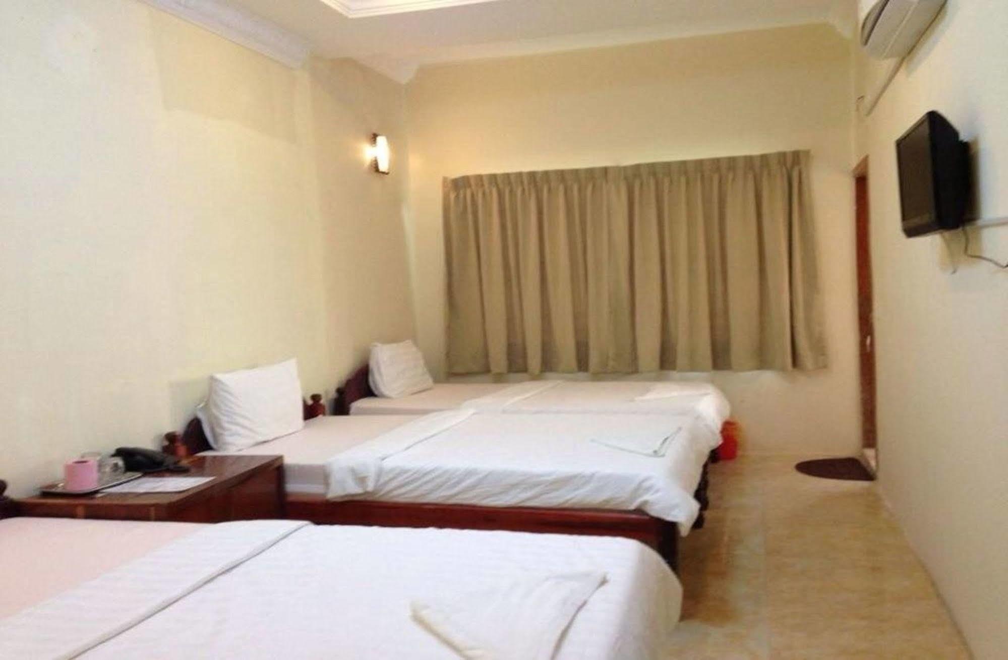 Homeland Guesthouse بنوم بنه المظهر الخارجي الصورة